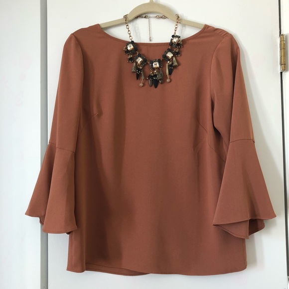 Tops - Beautiful top 😍